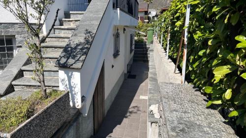 Losone Apartment | Ferienwohnung Casa Azalea
