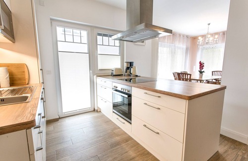 Kroeslin Apartment | Ferienwohnung Greifswalder Oie - Villa Vier Inselblick