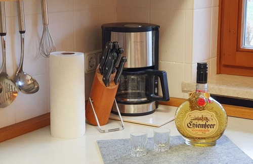 Prien am Chiemsee Apartment | Ferienwohnung Christine mit 1 Sep. Schafzimmer, 63 qm, Großer Balkon