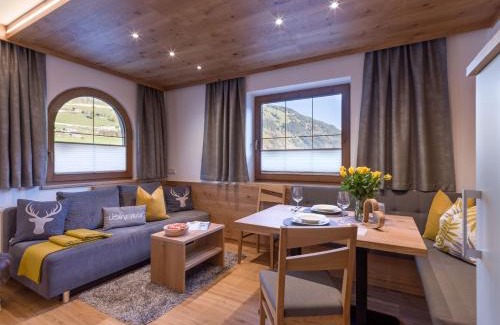 Zellberg Apartment | Ferienwohnung Garber