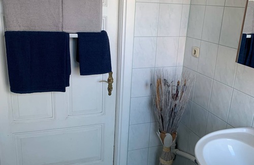 Schwerin Apartment | Ferienwohnung im Zentrum mit Gartennutzung