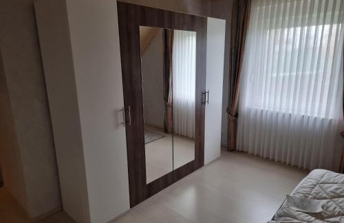 Hildesheim District Apartment | Ferienwohnung in Klein Düngen