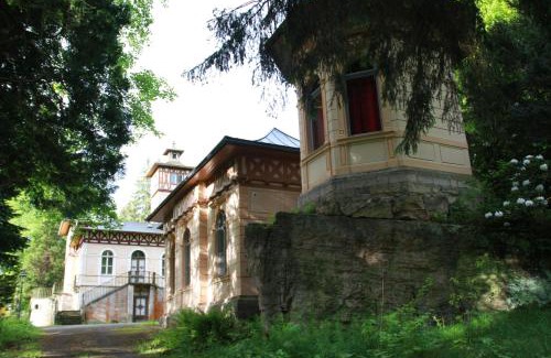 Rosenthal-Bielatal House | Ferienwohnung Jagdschloss Bielatal