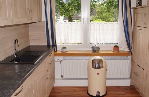 Bergen auf Ruegen Apartment | Ferienwohnung Kastanienblick mit Kamin - Ferienwohnungen Ramitz auf Rügen