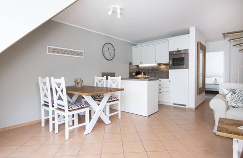 Scharbeutz Apartment | Ferienwohnung Kliff mit Balkon im Kammerweg 89 in Scharbeutz