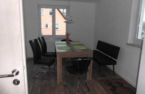 Weidenberg Apartment | Ferienwohnung Kreischer