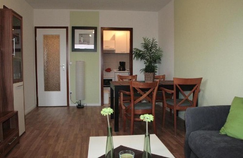 Schausende Apartment | Ferienwohnung-Leuchtturm