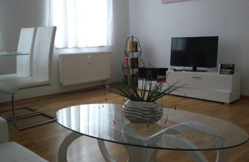 Altlindenau Apartment | Ferienwohnung Luppesuite Leipzig Künstlerviertel Altlindenau
