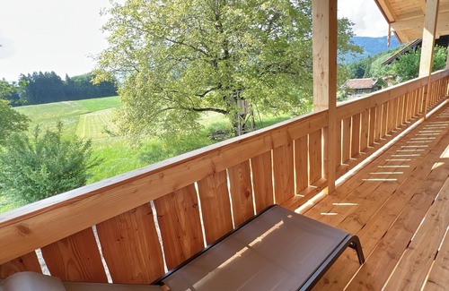 Siegsdorf Apartment | Ferienwohnung Mia, 100m², 2 Schlafzimmer, Wlan