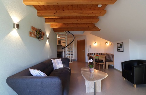 Hilzingen Apartment | Ferienwohnung mit Galerie, 70qm, max. 3 Personen