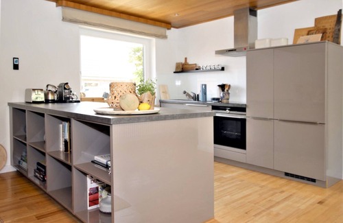 Wrixum House | Ferienwohnung mit Garten, Insgesamt 6- Zimmern, 4 SZ und 3 Bädern auf ca. 160qm