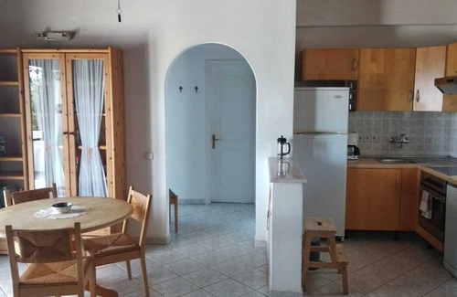 Pylos-Nestoras Apartment | Ferienwohnung mit Panoramablick Mitten im Olivenhain