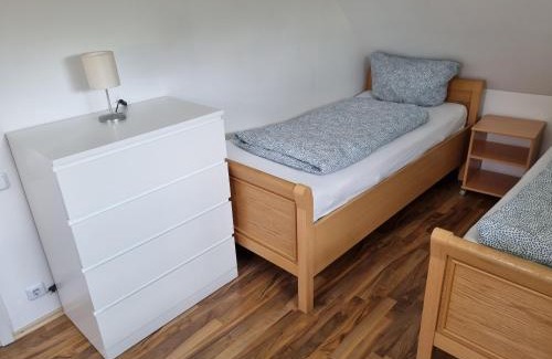 Ahnatal-Weimar Apartment | Ferienwohnung/Monteurwohnung Alte Scheune bei Kassel