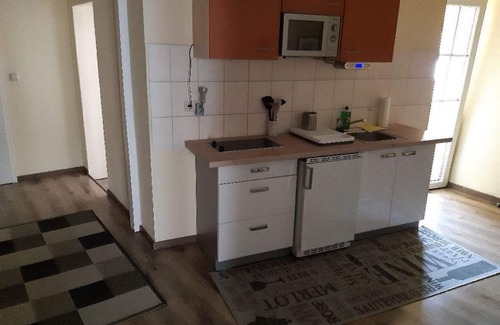 Schwerin Apartment | Ferienwohnung Moosbeere, Dusche, WC, Balkon - Fewo´s am Moor/Homecompany