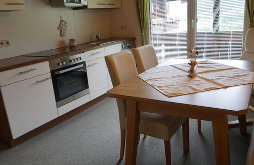 Gnesau Sonnleiten Apartment | Ferienwohnung Morgensonne - Pension & Ferienwohnung Sonnleiten