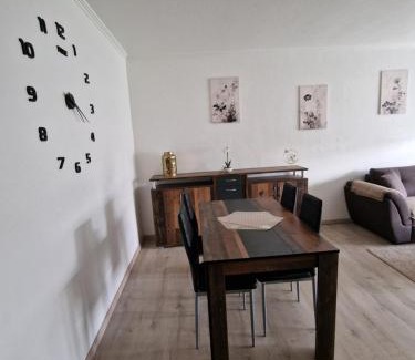 Pomona Apartment | Ferienwohnung Neuss-Süd