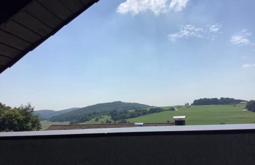 Sonnenbuehl Apartment | Ferienwohnung "Panoramablick Sonnenbühl" Schwäbische Alb