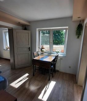 Papendorf Apartment | Ferienwohnung Schneeberg