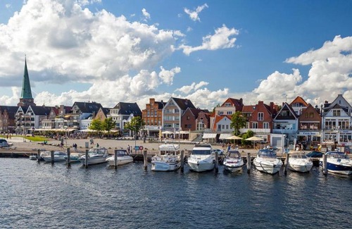 Sereetz Apartment | FERIENWOHNUNG SEREETZ 65 qm Unterkunft zwischen Lübeck und Ostsee
