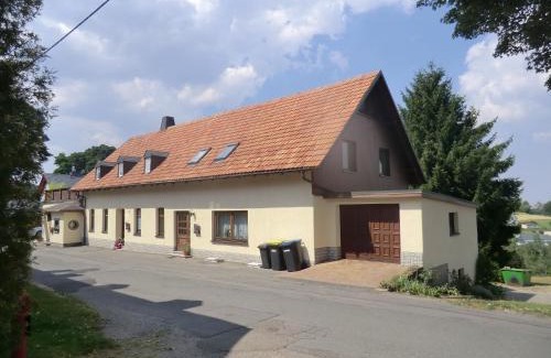 Neulehn Apartment | Ferienwohnung Unger