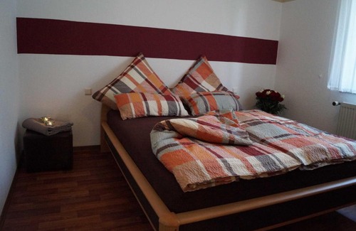 Rhauderfehn Apartment | Ferienwohnung Vereinswiek, 95137