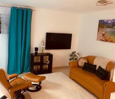 Grossheppach Apartment | Ferienwohnung-Weinstadt UG