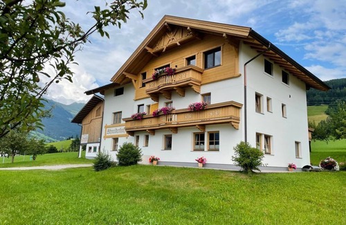 Außerweerberg Apartment | Ferienwohnung Wildschütz - Schneiderhof