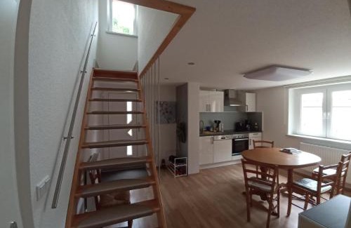 Reinhardtsdorf-Schoena Apartment | Ferienwohnung zum Hirschgrund