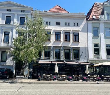 Lubeck City Centre Apartment | Ferienwohnungen am Holstentor