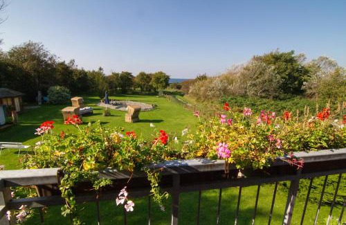 Dranske Hotel | Ferienwohnungen Dornbuschblick