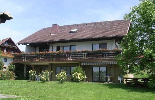 Weilheim Apartment | Ferienwohnungen Tröndle im Rosendorf