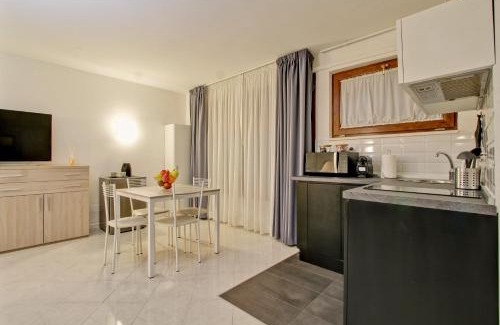 Quartiere XIII Aurelio Apartment | Fermata San Pietro - appartamento con parcheggio