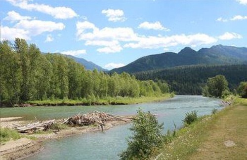 East Kootenay Condo | Fernie Stanford Hotel & Resort - Deluxe 3 Bedroom, 3 bathroom Condo-No Pets