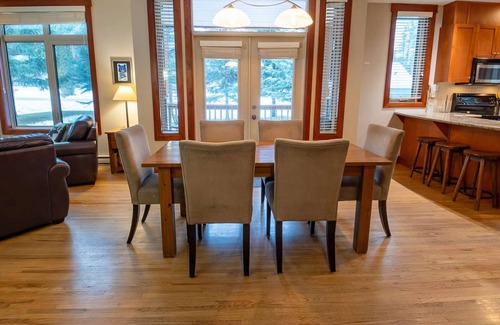 East Kootenay Condo | Fernie - Timberline Lodges Balsam #526