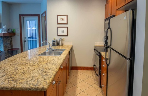 East Kootenay Condo | Fernie - Timberline Lodges Balsam #531