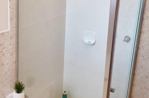 Norlane Apartment | FERNLY BFast, WiFi Nflx AC Walk2Pizza Liquor Deli,