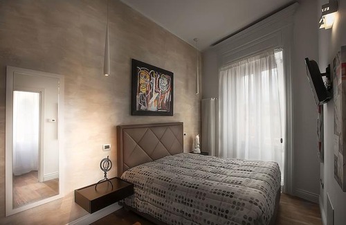 Murat Town Bed & Breakfast | Ferrari Suite