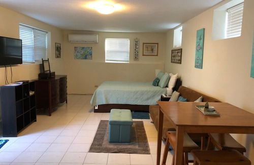Paget Apartment | Ferry Rest - Sealandia Apartments