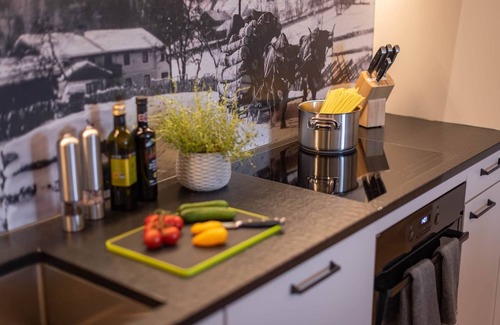 Furth Apartment | FESH LIVING 2 - smart alpine apartment with sauna near Zell am See/Kaprun