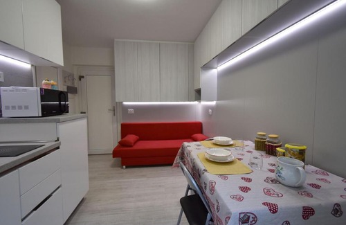 Palu Apartment | FEVRI NIDO