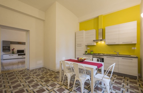 Siena Historical Center Apartment | Few Steps from the Duomo - Luxury Apartment