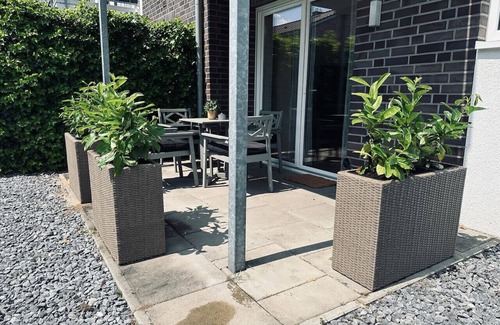 Nordhorn Apartment | FeWo Am Ring - new building & terrace