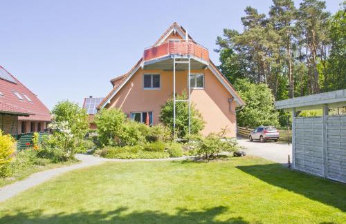 Glowe Apartment | FeWo am Wald FeWo 02 - Terrasse, Gartennutzung, Sauna
