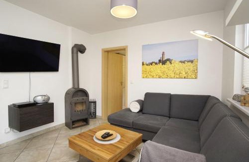 Glowe Apartment | FeWo am Wald FeWo 02 - Terrasse, Gartennutzung, Sauna