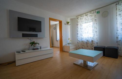 Reutlingen Apartment | Fewo Reutlingen Metzstraße OG 1
