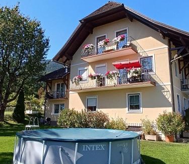 Bodensdorf Apartment | FeWo Schätzer - Geiger