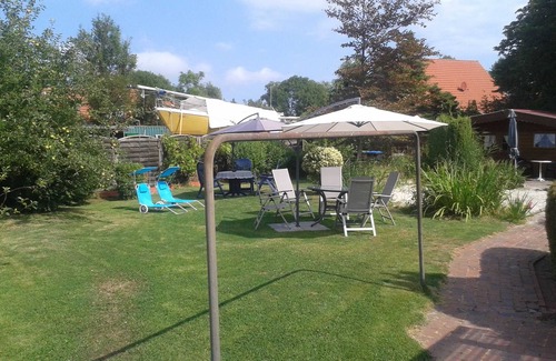 Dornumersiel Apartment | Fewo Strandkorb - Ferienanlage Blinkfuer