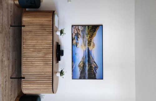 Oberaudorf Apartment | FeWo Tatzelwurm A5 , Bergblick, Schwimmbad, Sauna, Smart TV55, aussergewöhnlich