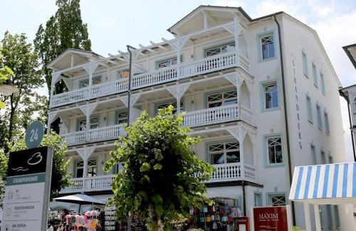 Binz Apartment | FeWos direkt am Strand, mit Südbalkon oder mit Balkon mit Meerblick, Villa Strandburg, Binz