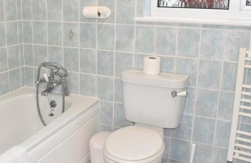 Gwbert House | Ffin Yr Afon